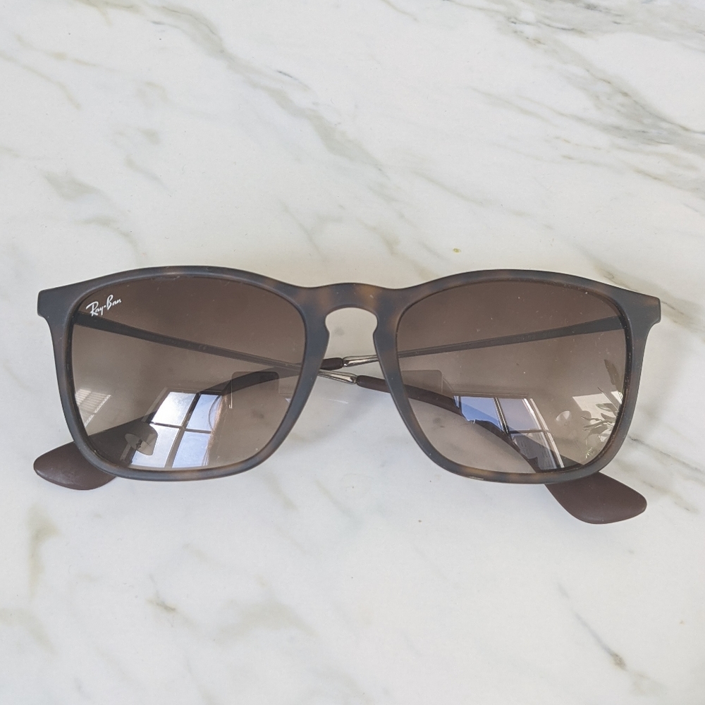 Ray-Ban Chris Sunglasses Tortoise